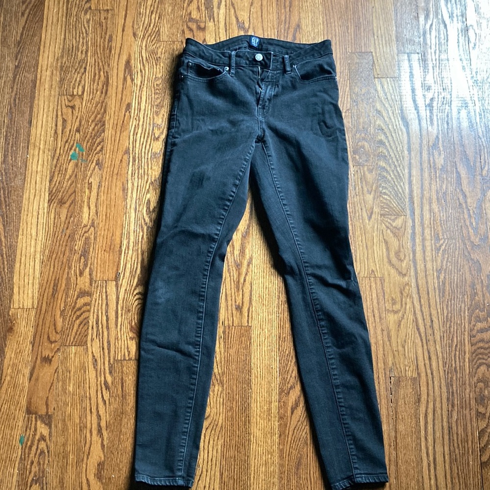GAP Black Skinny Jeans